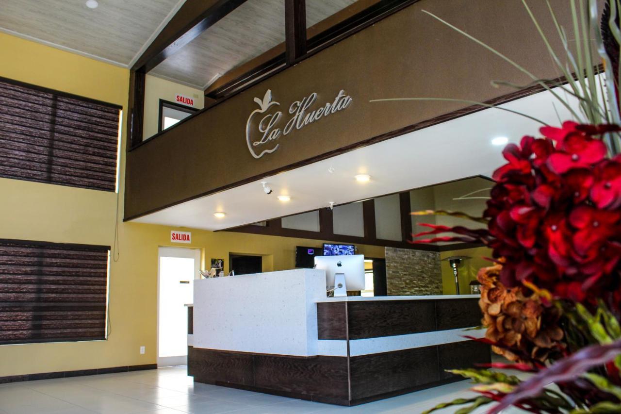La Huerta Inn & Suites Cuauhtémoc المظهر الخارجي الصورة