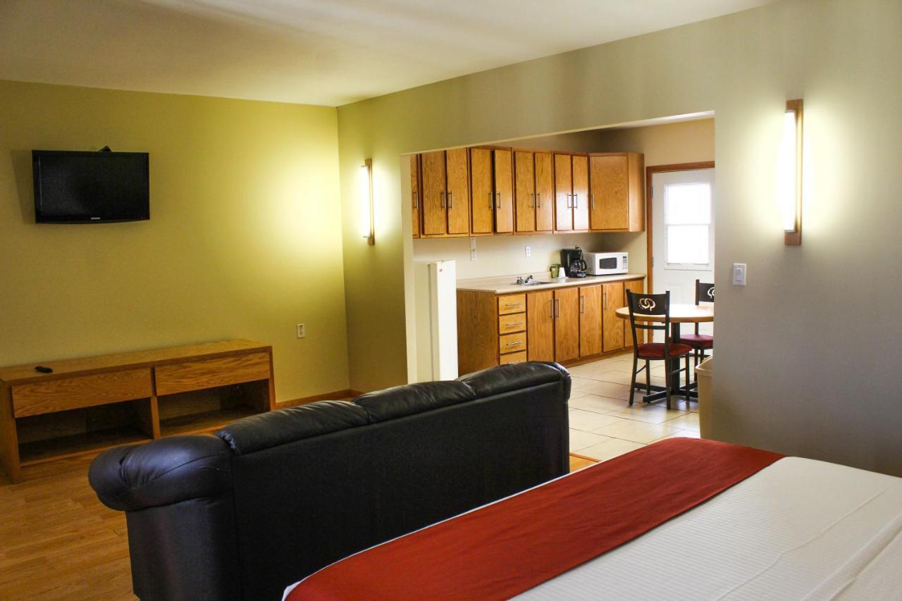 La Huerta Inn & Suites Cuauhtémoc المظهر الخارجي الصورة