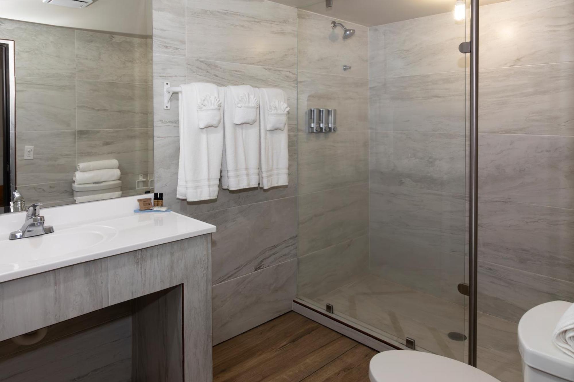 La Huerta Inn & Suites Cuauhtémoc المظهر الخارجي الصورة